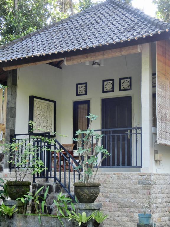 Latugu Homestay Ubud Zimmer foto